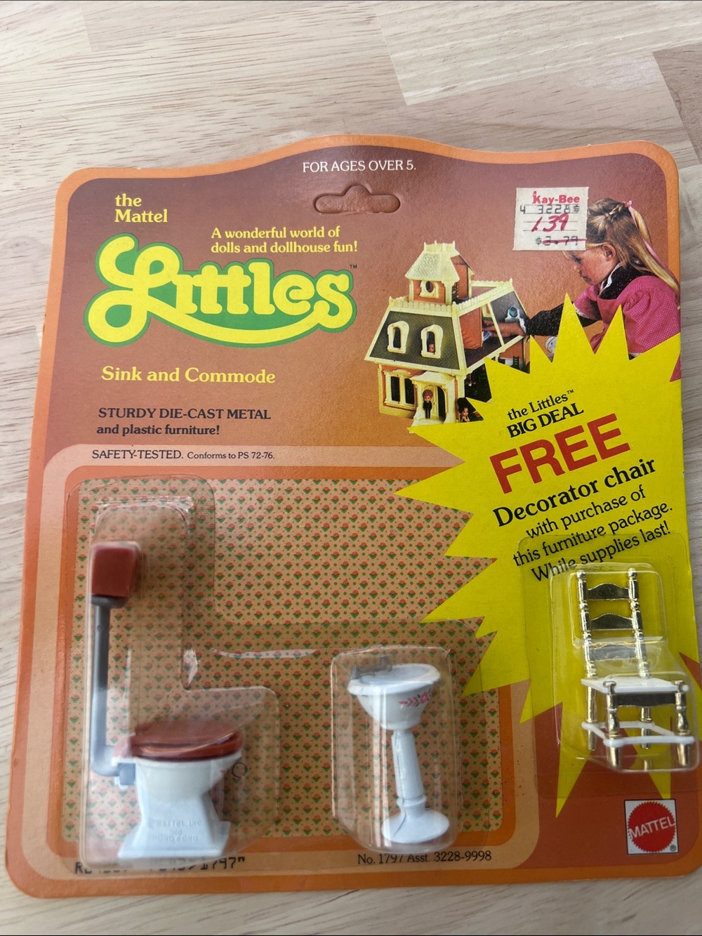 Mattel Littles Sink and Commode Set – White and Brown Sealed in Box
